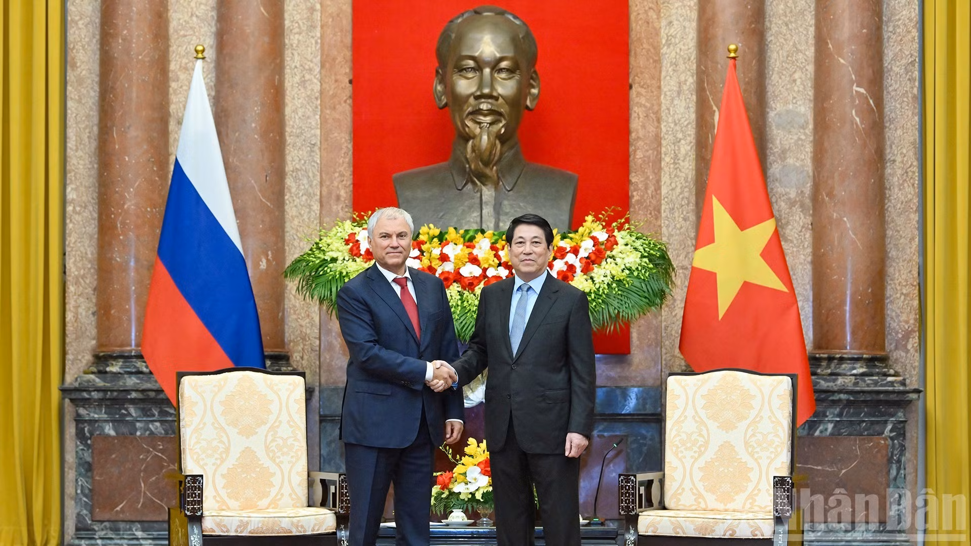 越南国家主席梁强会见俄罗斯联邦国家杜马主席沃洛金。