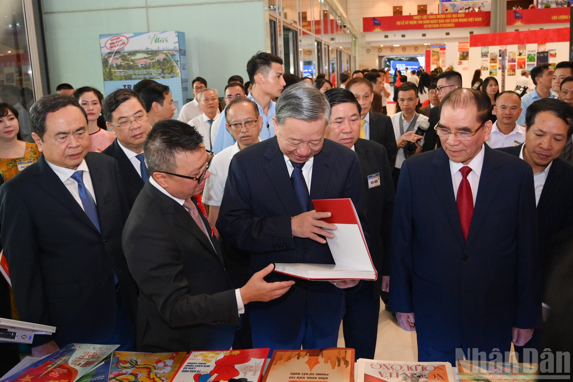 5hoi-bao-9459.jpg