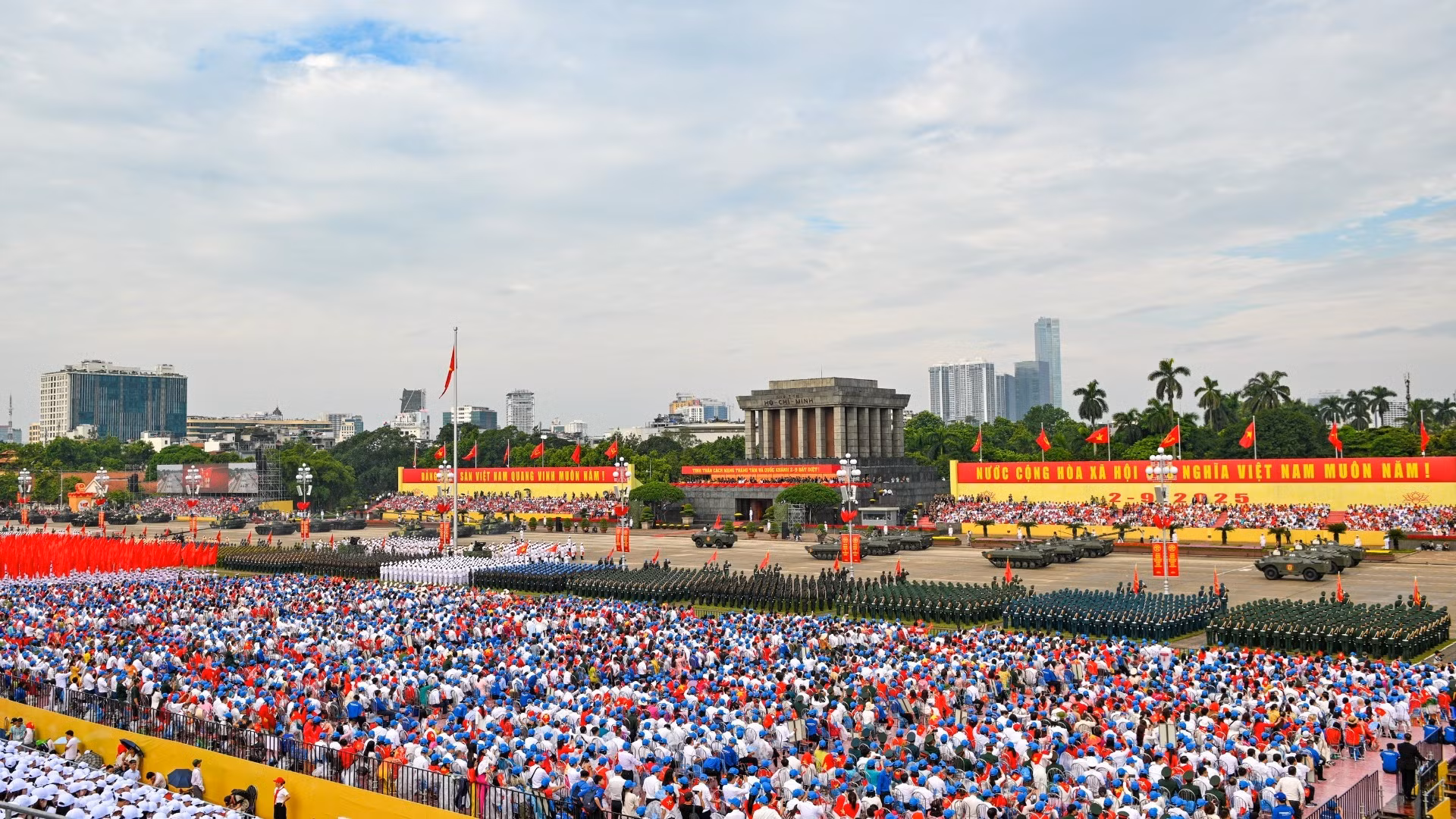 庆祝国庆80周年阅兵与游行国家级总彩排令人印象深刻的瞬间【组图】