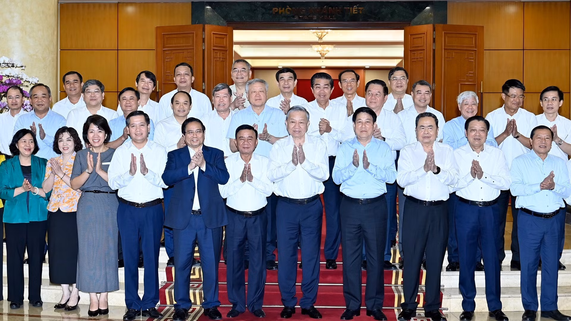 苏林总书记主持召开中央政治局与越共中央机关党委常委会工作会议【组图】