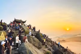 今年前4个月，广宁省安子景区接待游客达100万人次。