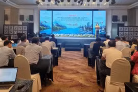 同海—金兰新航线公布仪式场景。