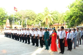 生存岛选民准备参加国会代表和各级人民议会代表换届选举。