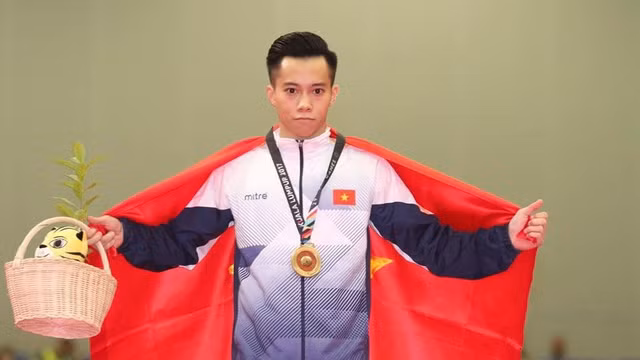 越南体操选手黎清松。