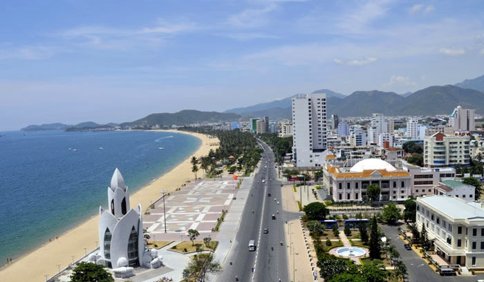 附图：越南芽庄市一角。