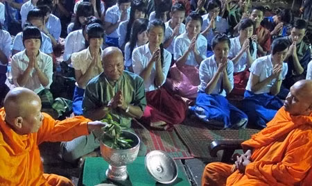 拜月节的活动之一。