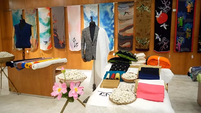 奥黛展空间。