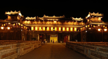 顺化古都从4月22日起开始夜间开门迎客。