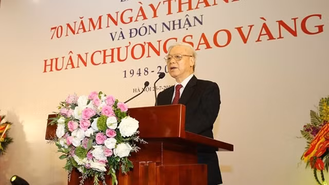 阮富仲总书记出席活动。