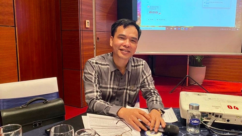 自然资源与环境战略政策研究院副院长梅世瓒出席专题讨论会。（图片来源：自然资源与环境报）