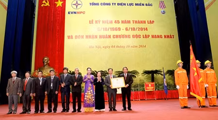 授勋仪式现场。（图片来源：能源报网）