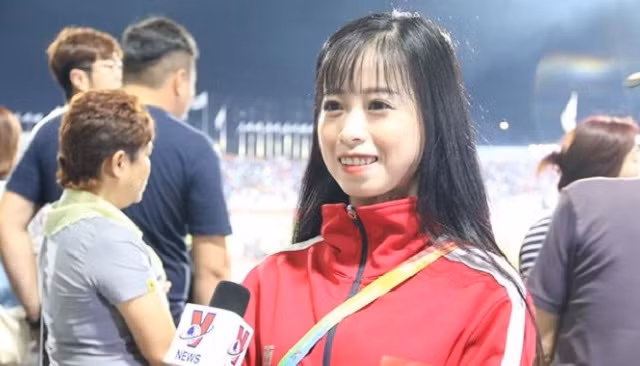 越南跆拳道运动员周雪云。