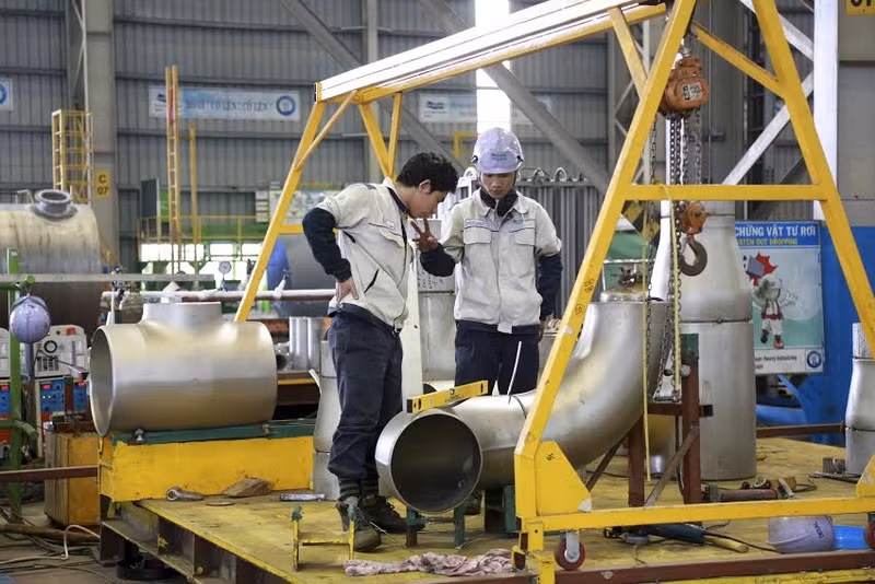 越南斗山重工业有限公司所制造的反渗透海水淡化设备一部分。（图片来源：广义省报网）