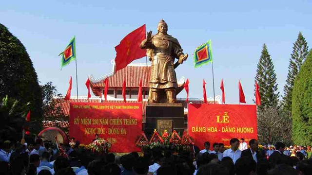 玉回—栋多大捷230周年纪念典礼。