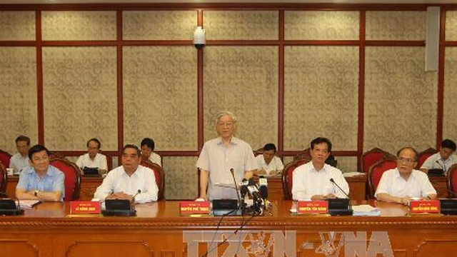 越共中央总书记阮富仲在会议上发表讲话。 (Photo: 图片来源：越通社)