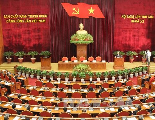 越共十一届八中全会于10月9日闭幕。 (Photo: 图片来源：越通社)