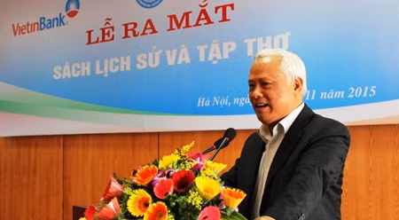 越南国会副主席汪周刘在推介会上发表讲话。（图片来源：越南共产党电子报）