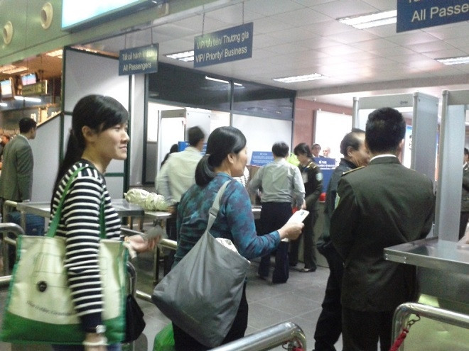 内排国际航空港加强航空安保工作。（图片来源：劳动报）