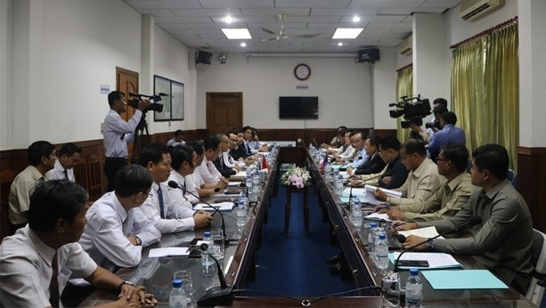 会议全景。（图片来源：人民报网）