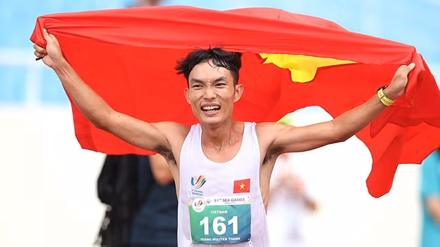 黄原青成为越南田径史上首位在东运会男子马拉松比赛中夺冠的运动员。