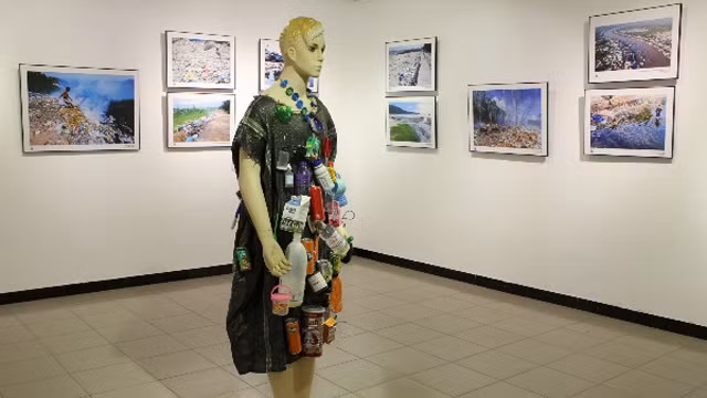 图片展的一角。（图片来源：自然资源与环境报）