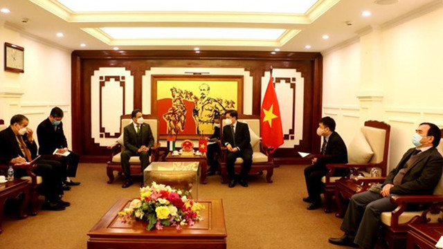 会谈场景。（图片来源：交通运输部官网）