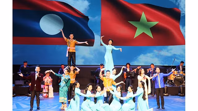 文艺节目之一。