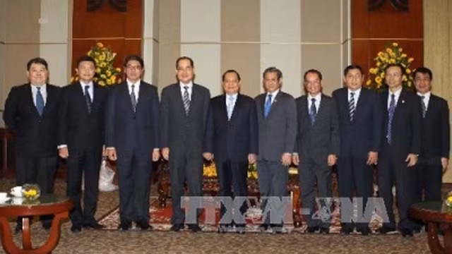第九届越南新加坡经济部长会议在胡志明市举行。 (Photo: 图片来源：越通社)