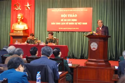 越南军事历史博物馆兴建提案研讨会在河内举行。