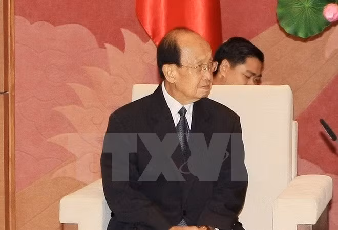 老挝和平与团结委员会主席坎潘•辛马拉冯。