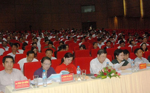 老街人民议会第八次会议现场。 (Photo: 图片来源：老街报网)