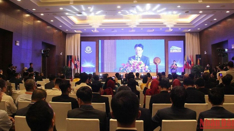第42届东盟铁路局长会议开幕。