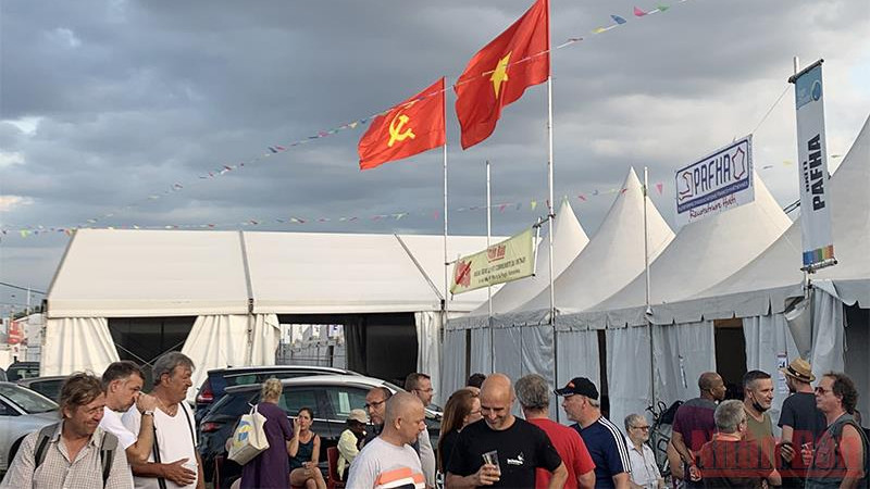 第八十六届法共《人道报》节的场景。