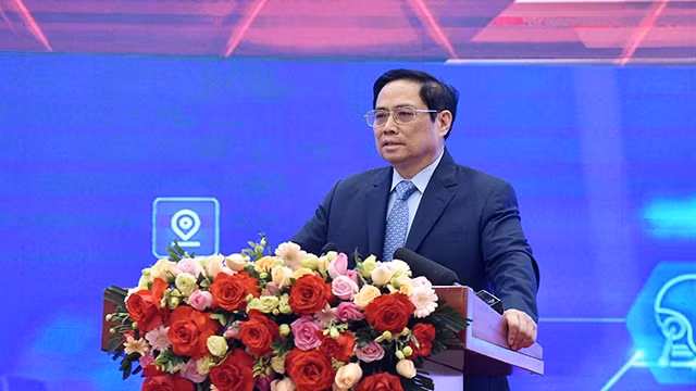 范明正总理在全体会议上发表重要讲话。（陈海 摄）