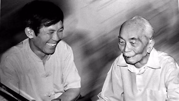 摄影师陈红镜头中的武元甲大将。