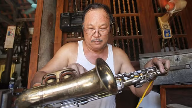 阮文强艺人。（图片来源：《越南之声》）