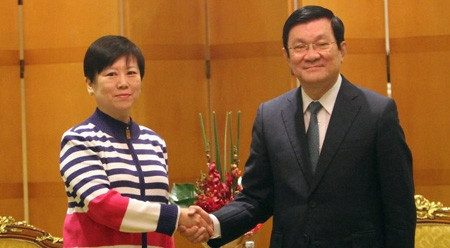 张晋创主席与李小林会长。（图片来源：年轻人报）