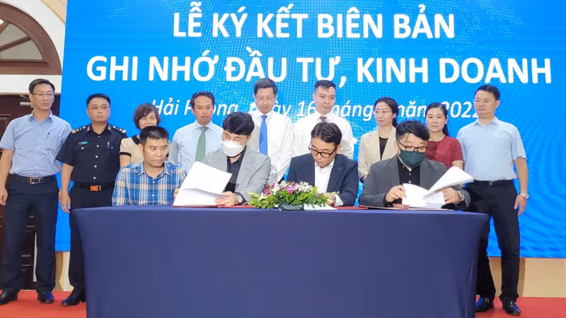 借此机会，部分企业和投资商已经签署投资合作备忘录。