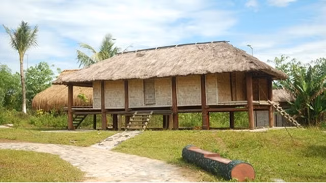 拉格莱族的高脚屋。