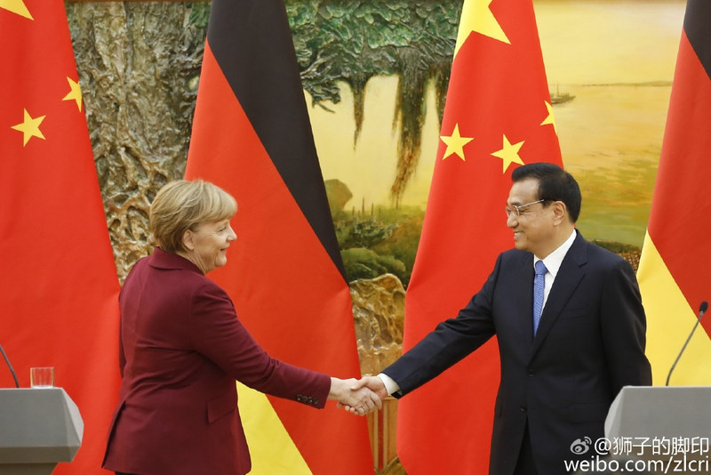 德国总理默克尔与李克强总理29日上午共同会见记者。