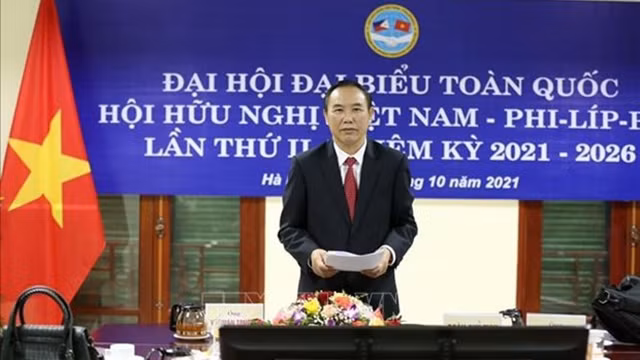 越南农业与农村发展部副部长冯德进当选越菲友好协会主席。（图片来源：越通社）