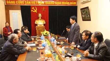 裴文南副部长在会议上发表讲话。（图片来源：人民公安报网）