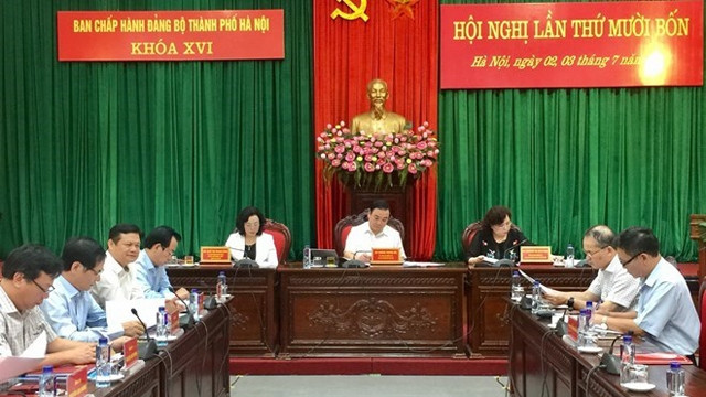 河内市委第14次会议。（图片来源：越通社）