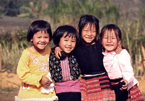 确保山区儿童能够在教育、娱乐和发展等方面上享受上平等机会。（附图）