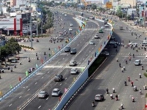 胡志明市首两座钢结构立交桥正式通车。 (Photo: 图片来源：越通社。)