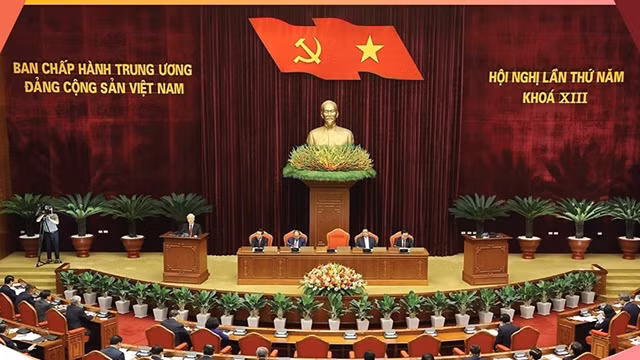 越共十三届五中全会召开 【图表新闻】