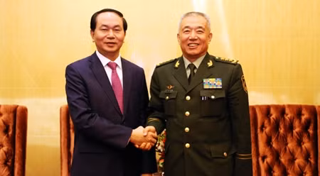 陈大光部长会见中国人民武装警察部队司令员王建平。（图片来源：人民公安报）