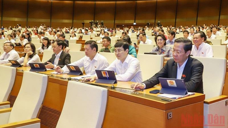 第十五届国会第三次会议场景。
