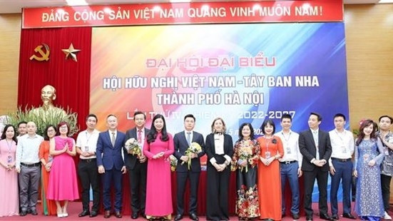 与会代表。（图片来源：越通社）