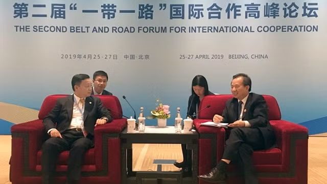 陈红河会部长会见中国生态环境部部长李干杰。